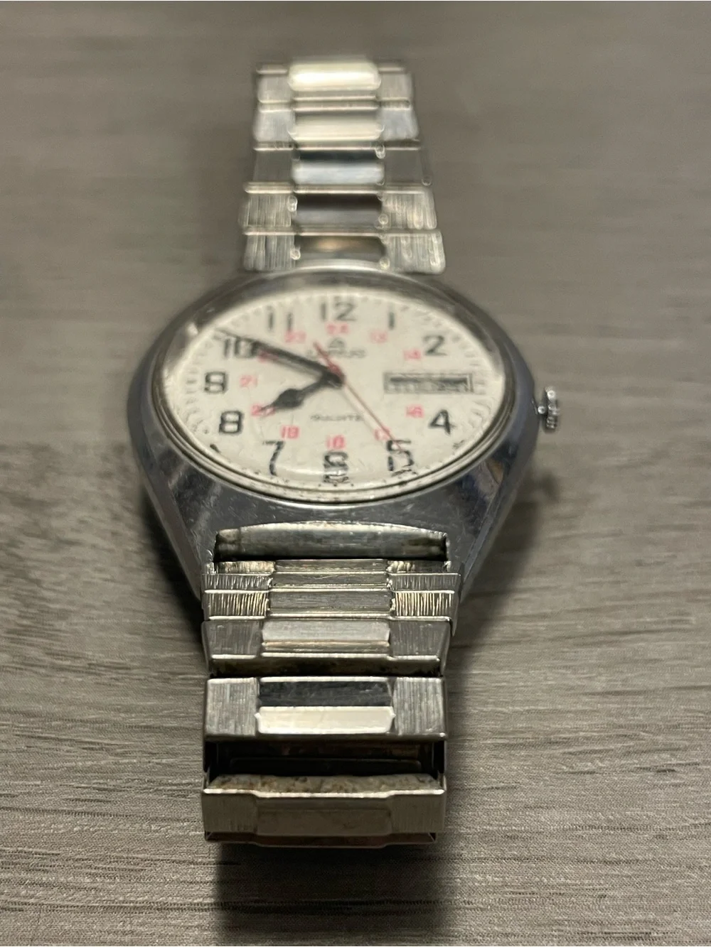 Vintage Lorus Quartz Men's Railroad Watch Y573-8000 Silver Tone - New Battery